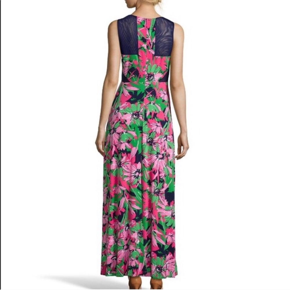 Beautiful Taylor floral dress